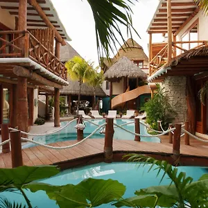 4* Отель Casa Tortugas Petit &